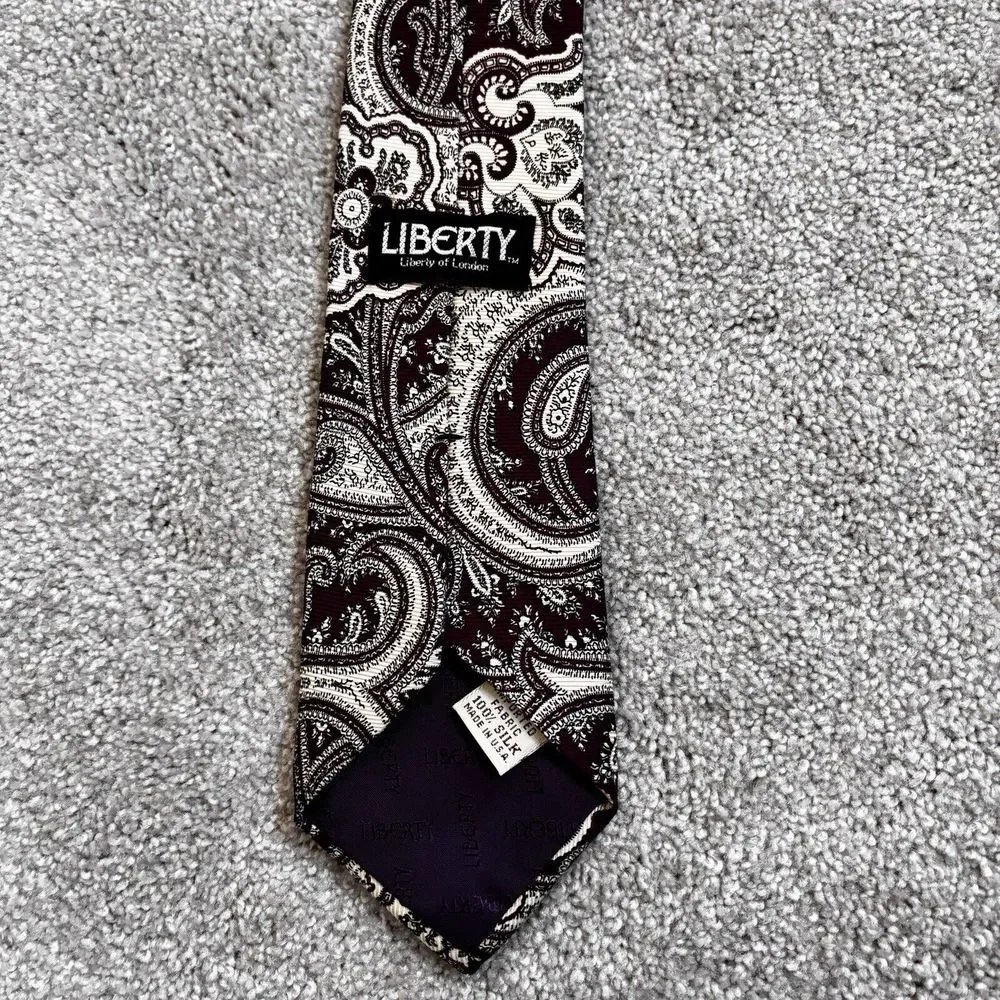 Liberty of London Mens Silk Paisley Tie‎ Luxury Menswear Necktie Preppy
